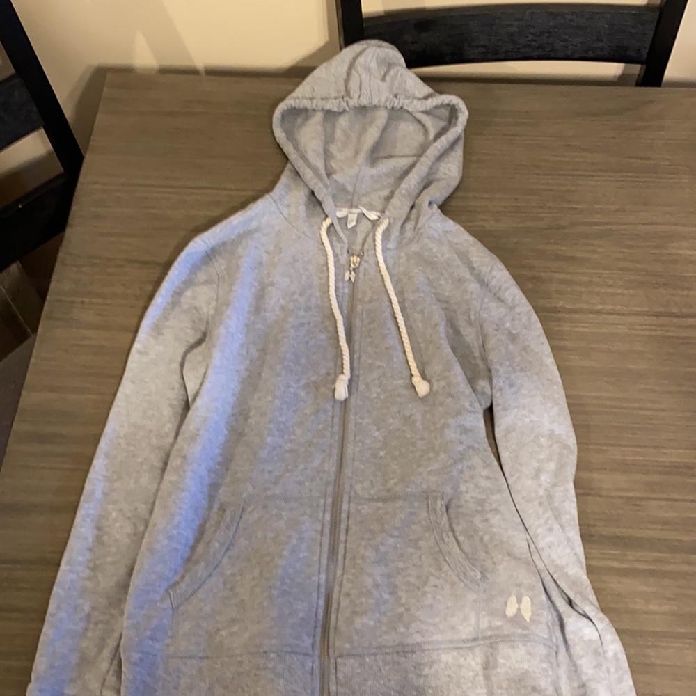 Tank top, zip up jacket, and shorts set - Picture 7 of 9